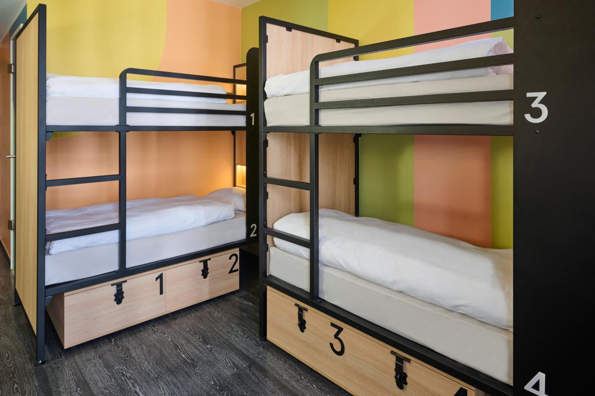 Bed 4-Bed Dormitory Room
