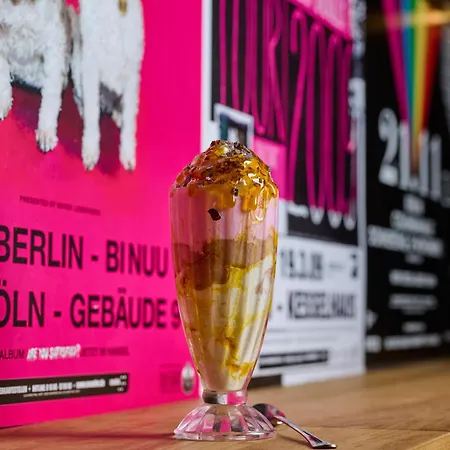 ONE80° Hostels Berlin-2